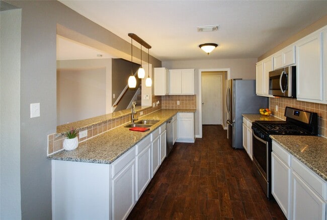 Building Photo - 11403 Sugar Bowl Dr