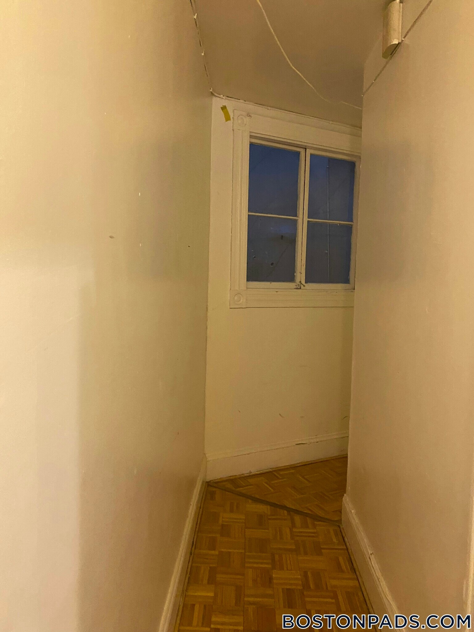 Building Photo - 73 Westland Ave