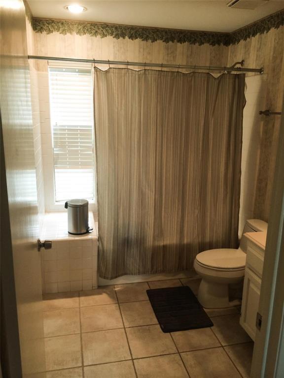 Building Photo - 12800 Briar Forest Dr