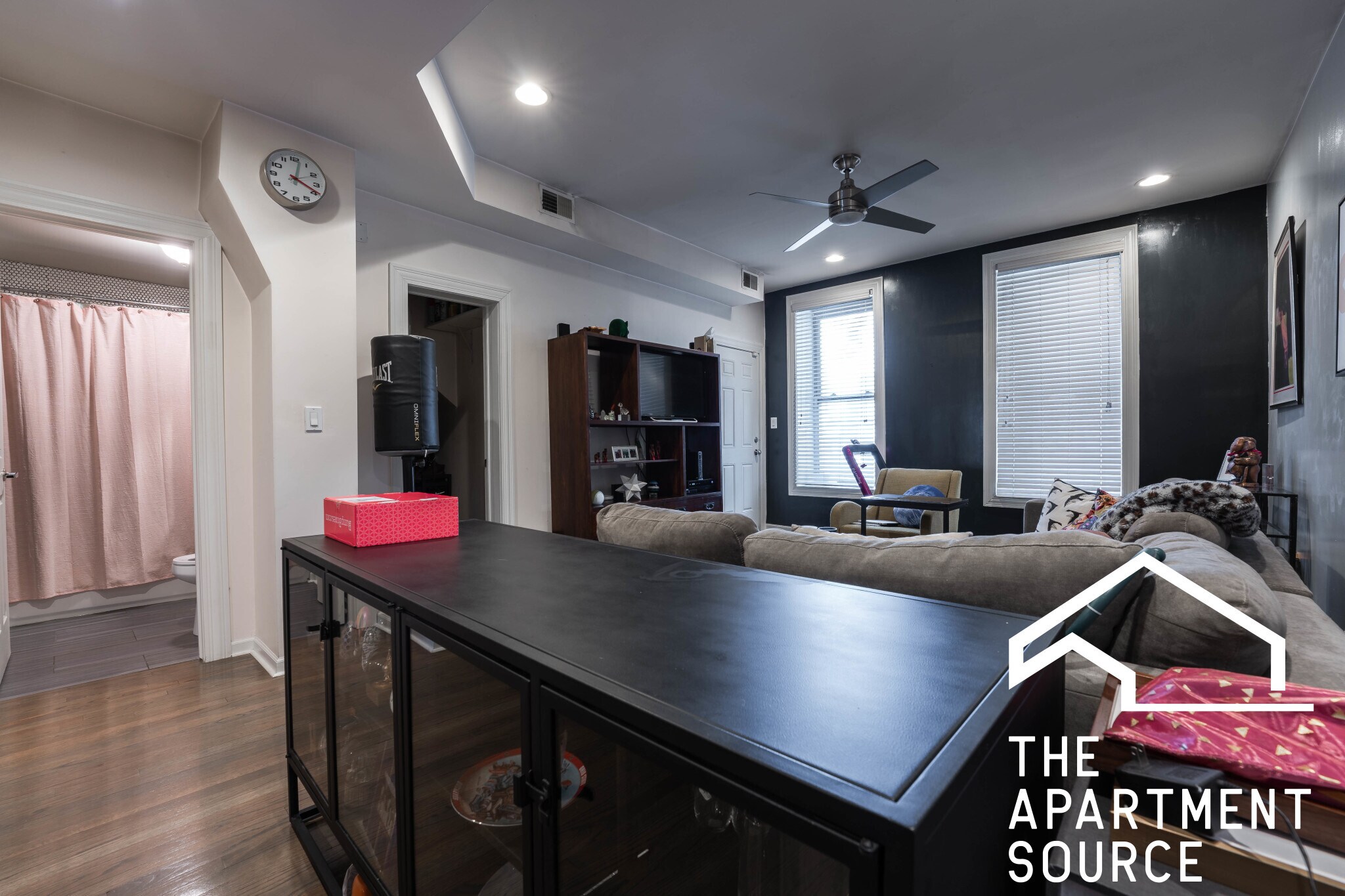 Building Photo - 2651 W Armitage Ave