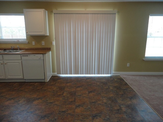 Building Photo - 1067 Eastmill Cv
