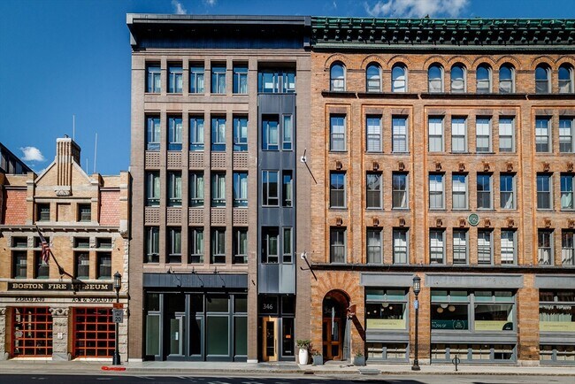 Building Photo - 346 Congress St