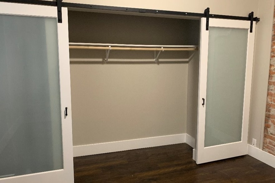 Building Photo - 1803 S Weller St