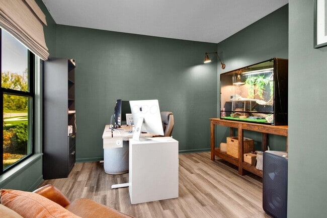 Building Photo - 354 Passina Rd