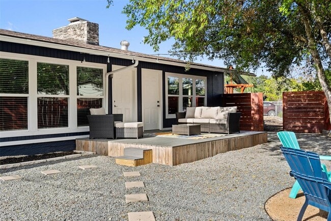 Building Photo - 35 Presidio Rd