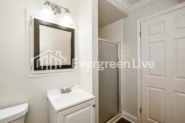 Building Photo - 4022 Sewall Dr SW