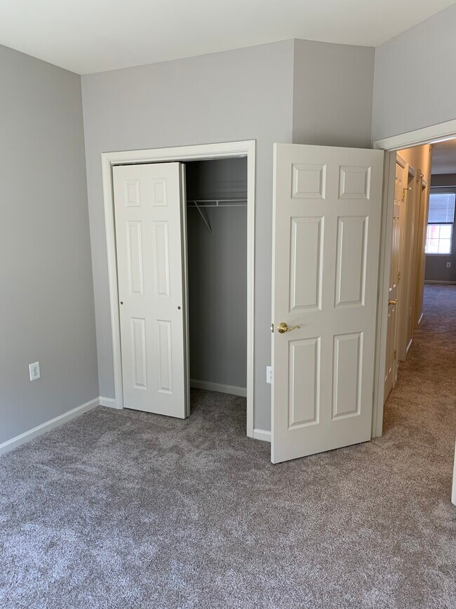 Building Photo - 113 Conover Terrace