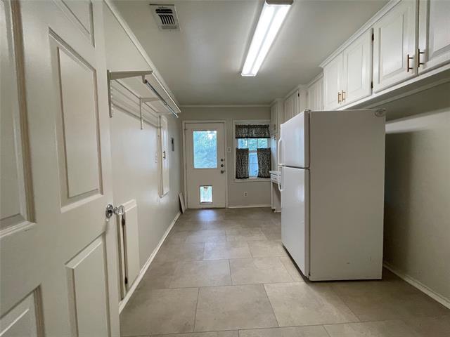 Building Photo - 3538 Westcliff Rd S