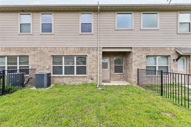 Building Photo - 6820 Topaz Dr