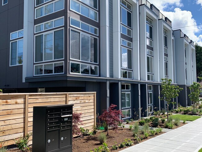 Building Front - 3916 SW Dawson St