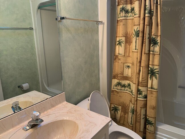 Building Photo - Three Bedroom, 2 Bath Home in Longs. Available Soon! Carolina Room, Enclosed Patio, Two Car Garag...