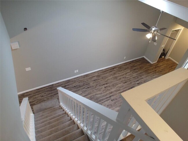 Building Photo - 4148 Fawn Ct NE