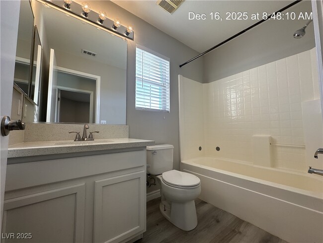 Building Photo - 2665 Cottonwillow St