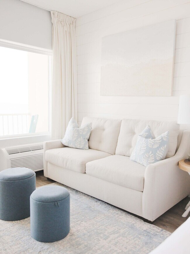 Building Photo - 703 Ocean Blvd