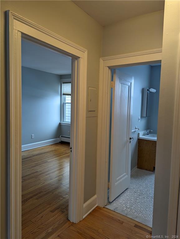 Building Photo - 341 Alden Ave