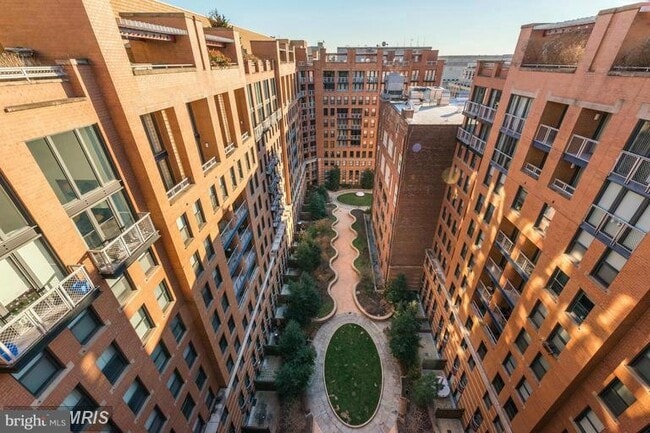 Building Photo - 616 E Street NW Unit 1007