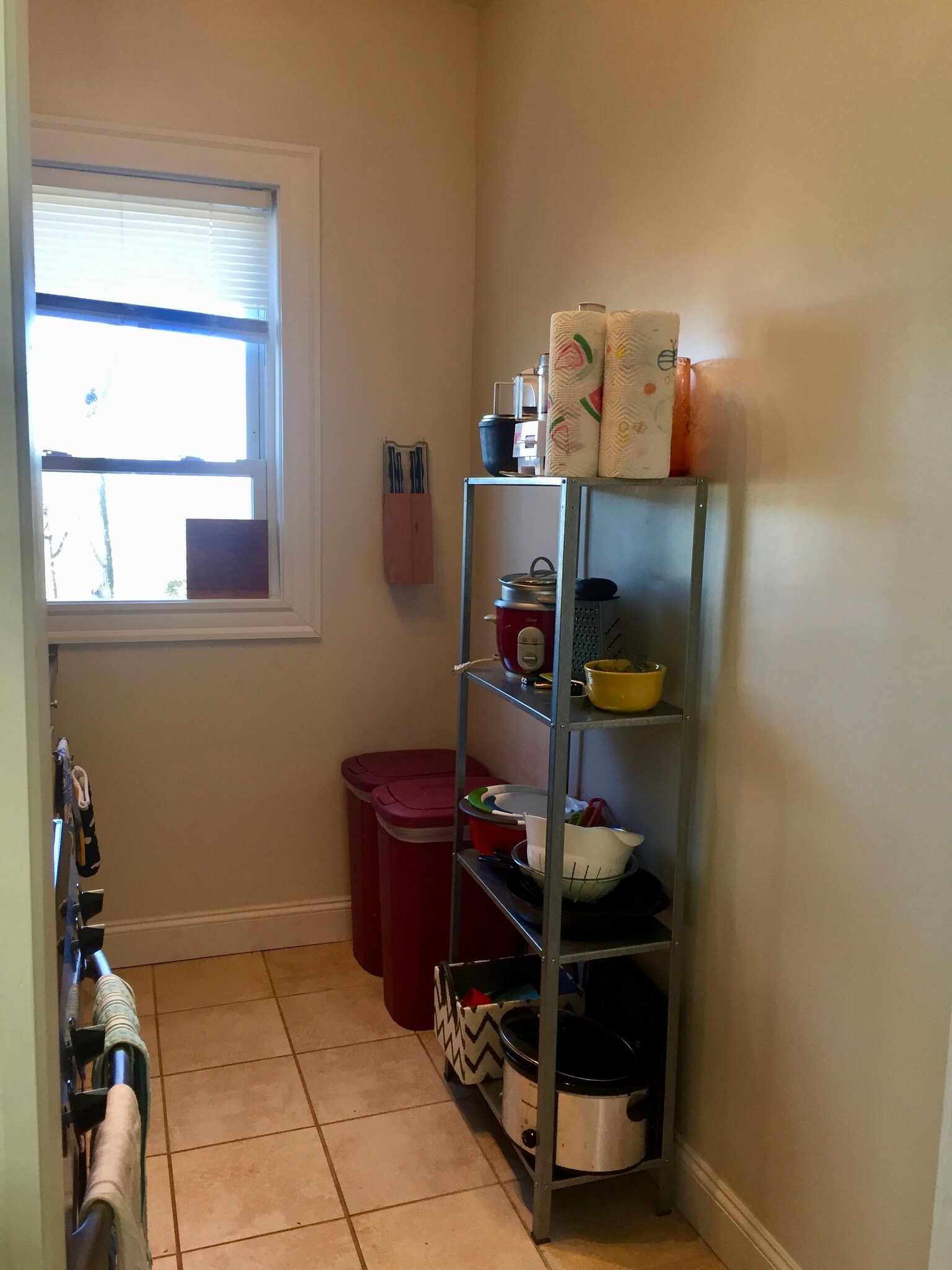 Galley Kitchen 2 - 16 Tecumseh Street