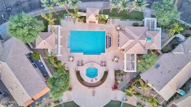 Building Photo - 1138 E Amberwood Dr