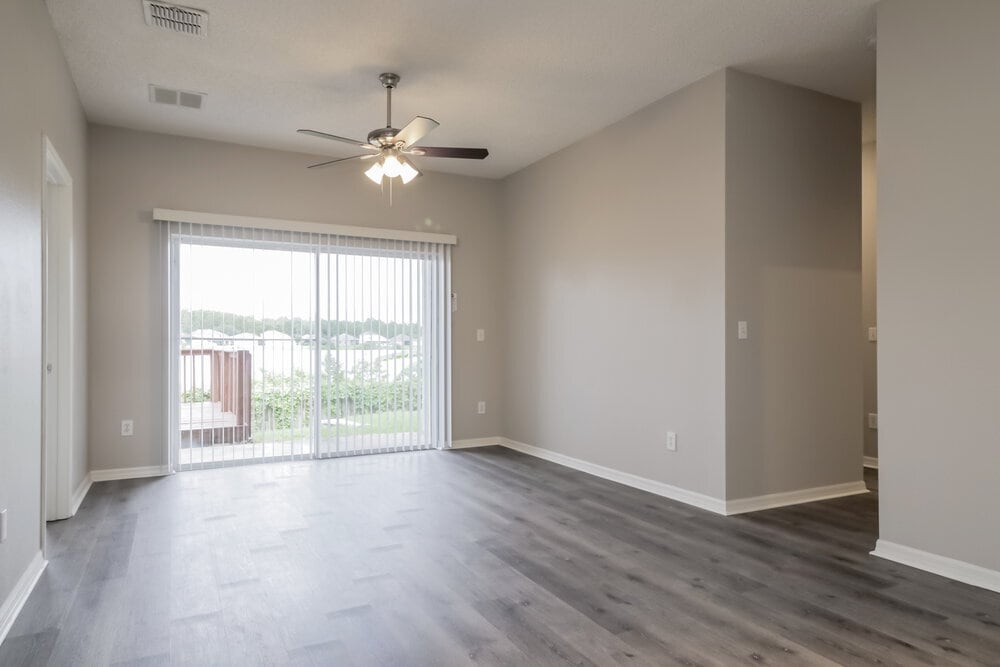 Building Photo - 4244 Waterside Pointe Cir