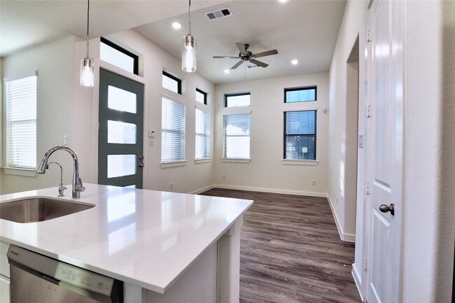 Building Photo - 3259 Loam Ln