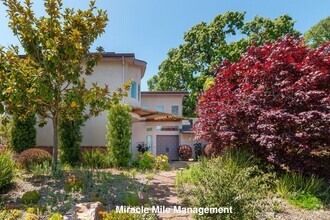 Building Photo - A Distinctive Home in Desirable Marinwood