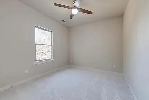 Building Photo - 102 Hackberry Ln