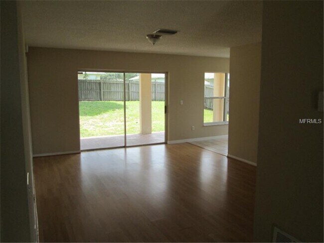 Building Photo - 113 W Minneola St