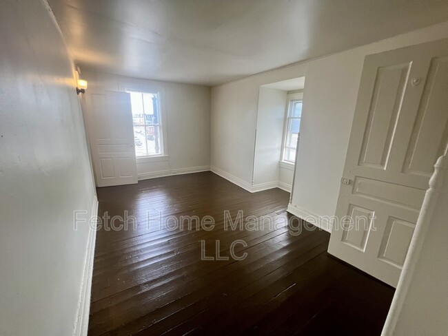 Building Photo - 123 S Richland Ave