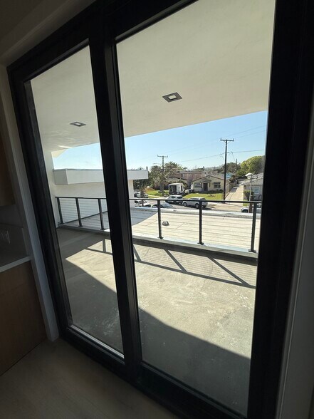 Balcony - 2059 248th St