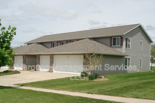 Primary Photo - 115 W Windsor Ave