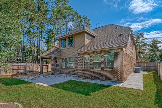 Building Photo - 127 Teralyn Grv Lp