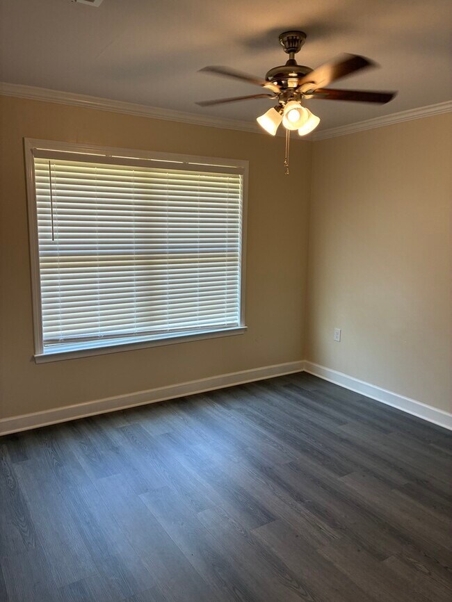 Building Photo - Beautiful 3/2 house in Waveland MS