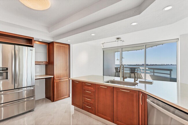 Building Photo - 888 Blvd of the Arts