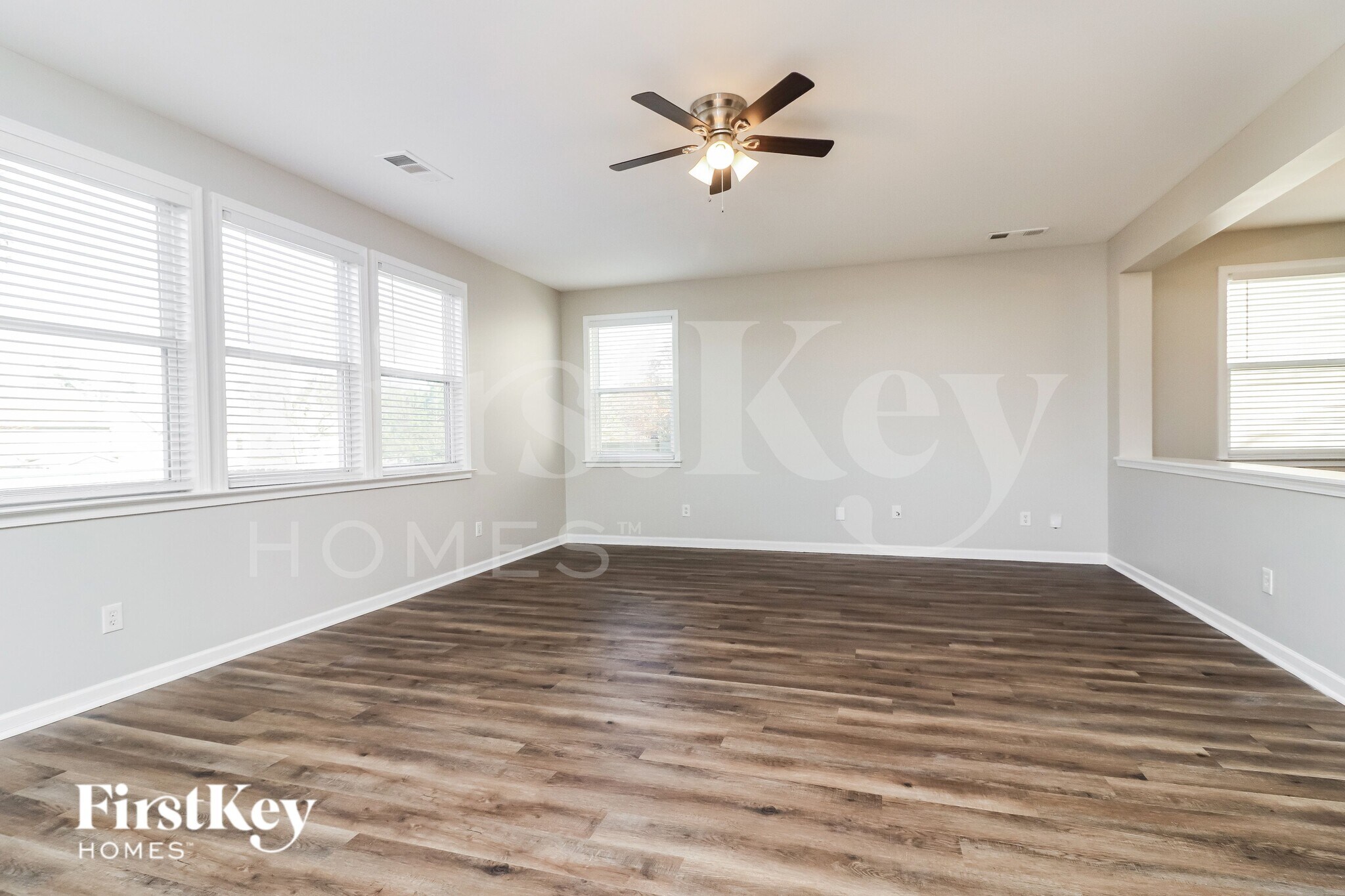 Building Photo - 85 Parkmont Way