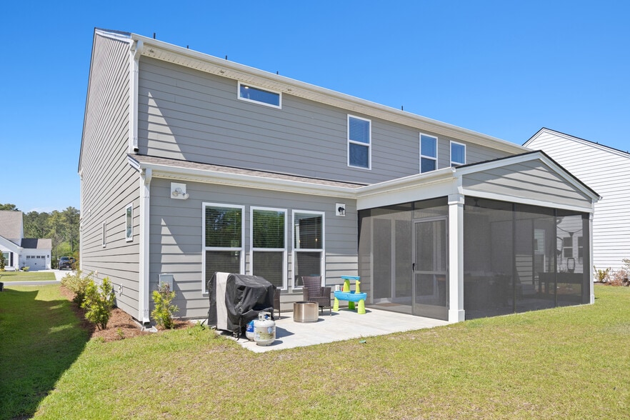 Building Photo - 268 Heron Creek Dr