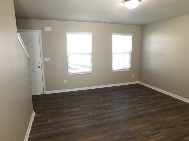 Building Photo - 343 Indian Lake Trail