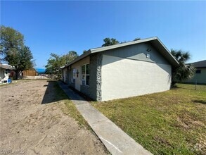 Building Photo - 3217 Jeffcott St