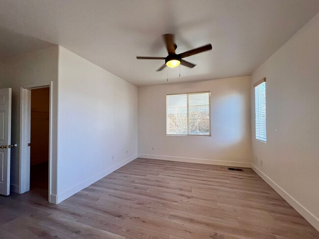 Building Photo - 1518 Iratcabal Dr