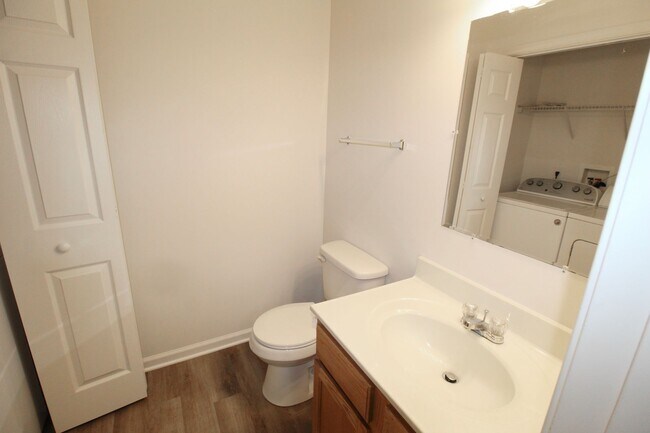 Building Photo - 189 Griffin Ln