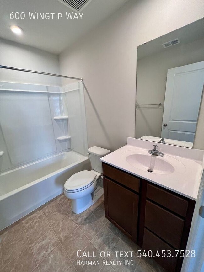 Building Photo - Brand new Home in Cobbler's Valley!