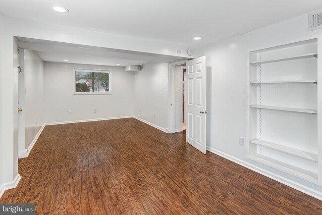 Building Photo - 13208 Aldrin St