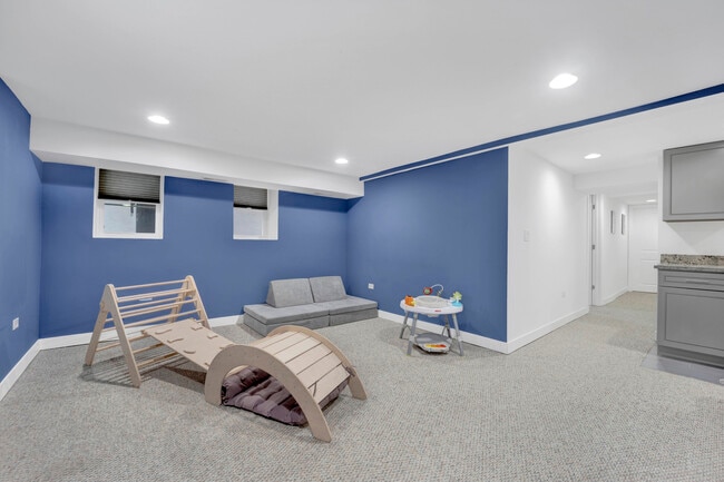 Building Photo - 1626 N Spaulding Ave