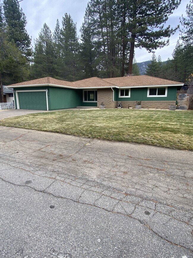 Primary Photo - 1431 Rancho Way