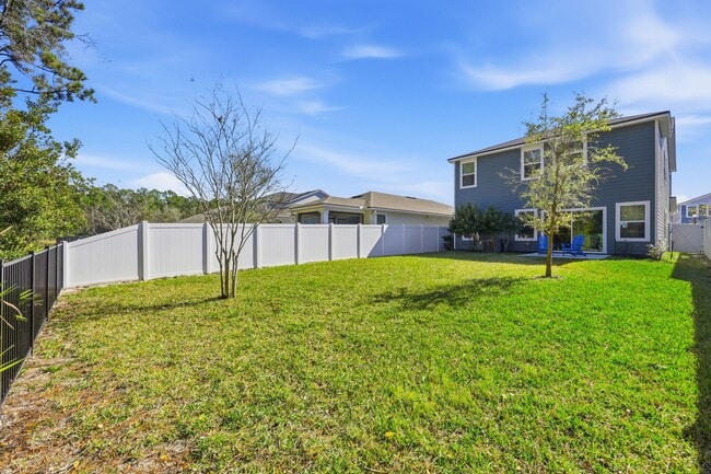 Building Photo - 184 Dahlia Falls Dr