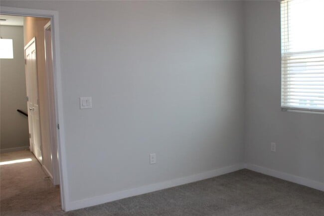 Building Photo - 15008 Casbah Dr