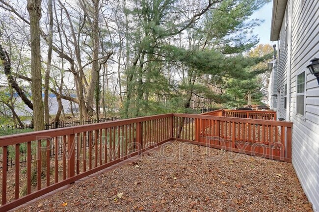 Building Photo - 8847 Goose Landing Cir