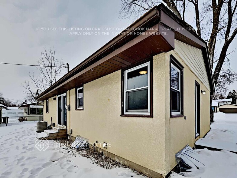 Building Photo - 2162 Mesabi Ave