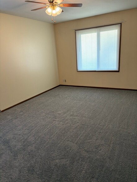 Building Photo - 1002 Nassau Pkwy