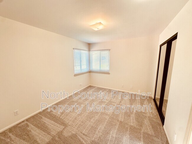 Building Photo - 7067 Llama St