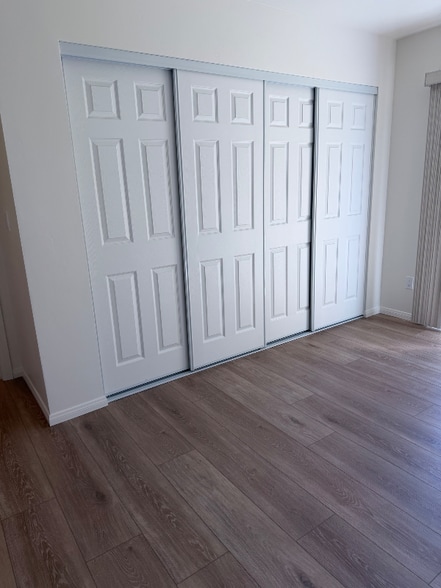 Building Photo - 2214 Finch Ln